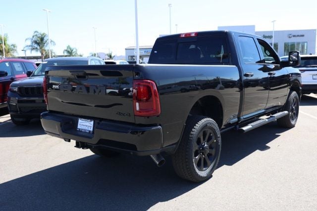 2026 RAM 2500 Tradesman BLACK EXPRESS CREW CAB 4X4 6'4' BOX