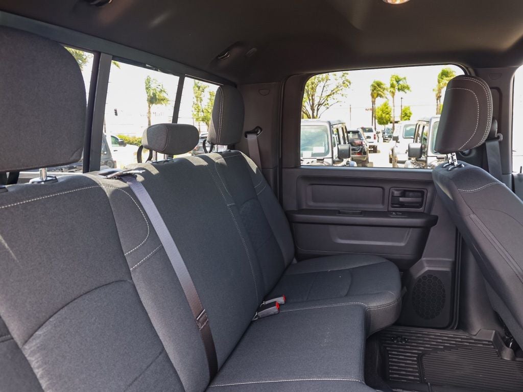 2026 RAM 2500 Black Express Crew Cab 4x4
