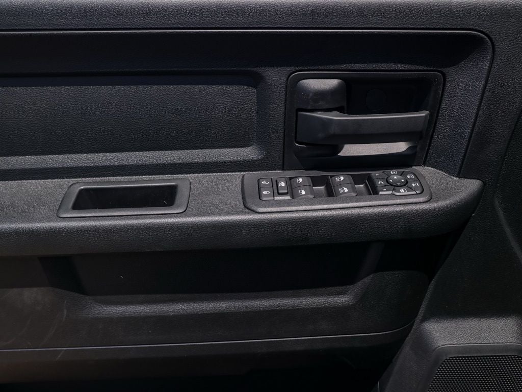 2026 RAM 2500 Black Express Crew Cab 4x4