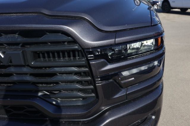 2026 RAM 2500 Tradesman BLACK EXPRESS CREW CAB 4X4 6'4' BOX