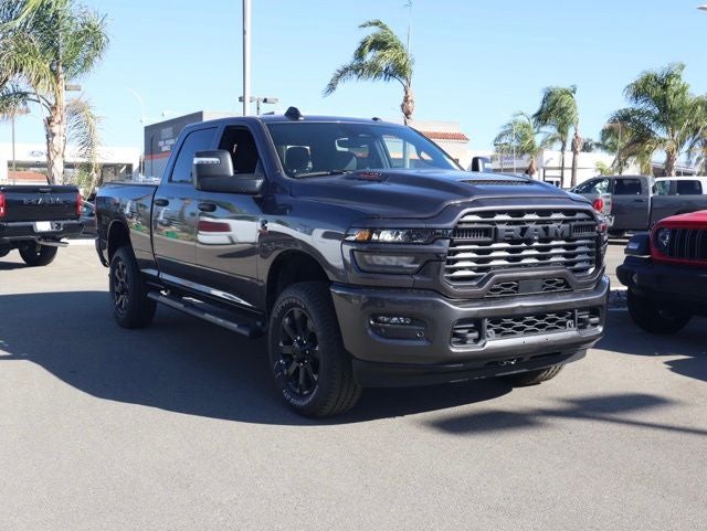 2026 RAM 2500 Tradesman BLACK EXPRESS CREW CAB 4X4 6'4' BOX