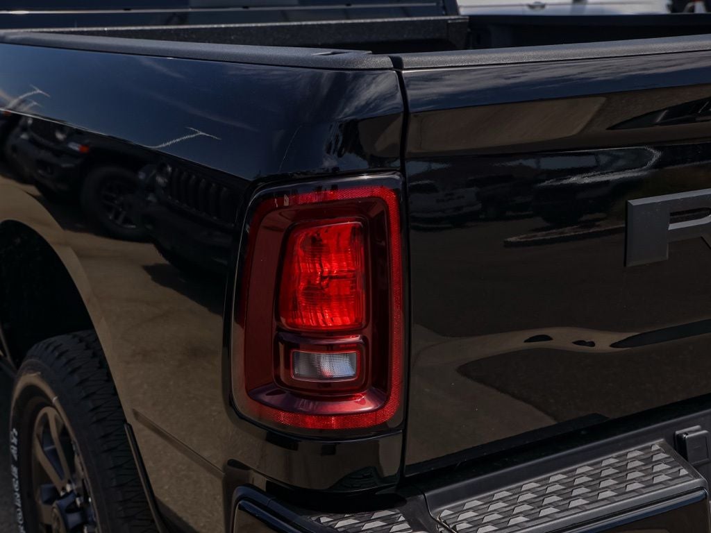 2026 RAM 2500 Black Express Crew Cab 4x4