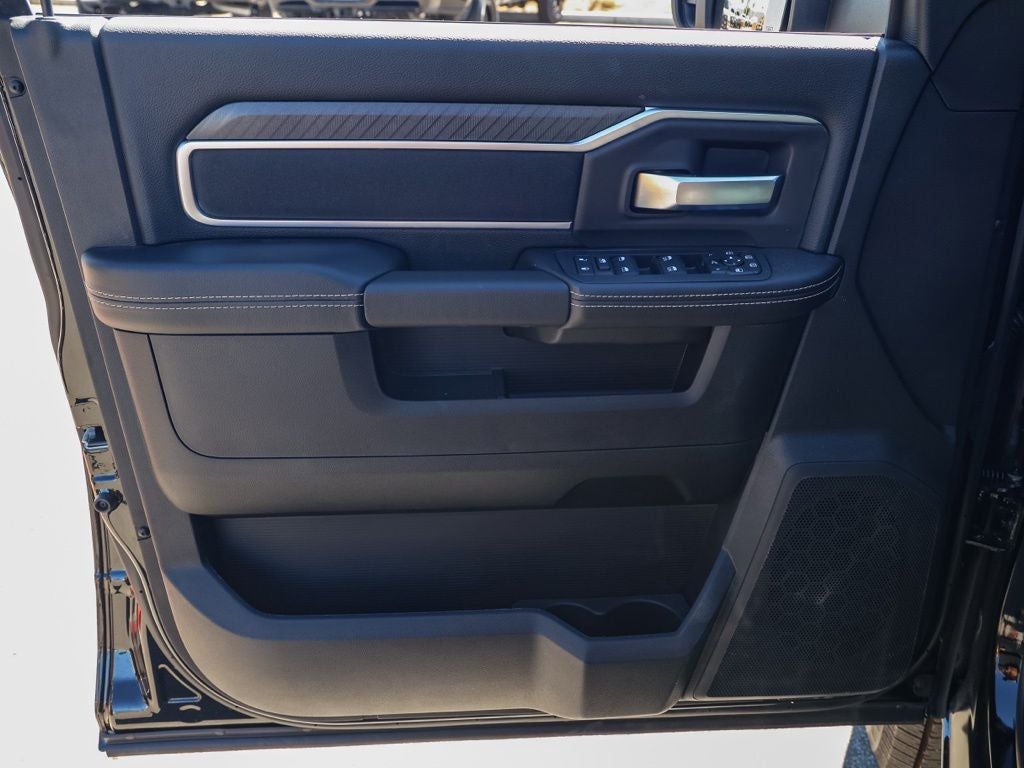 2026 RAM 2500 Big Horn Sport Appearance