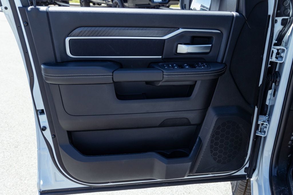 2026 RAM 2500 Big Horn Sport Appearance