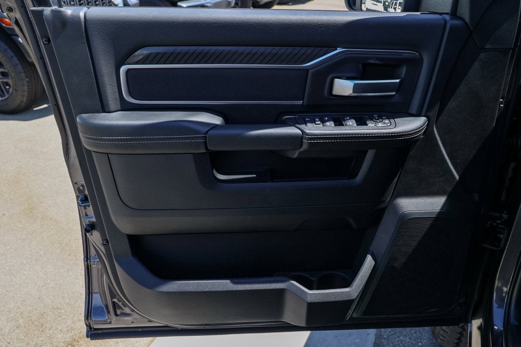 2027 RAM 2500 Big Horn Night Edition