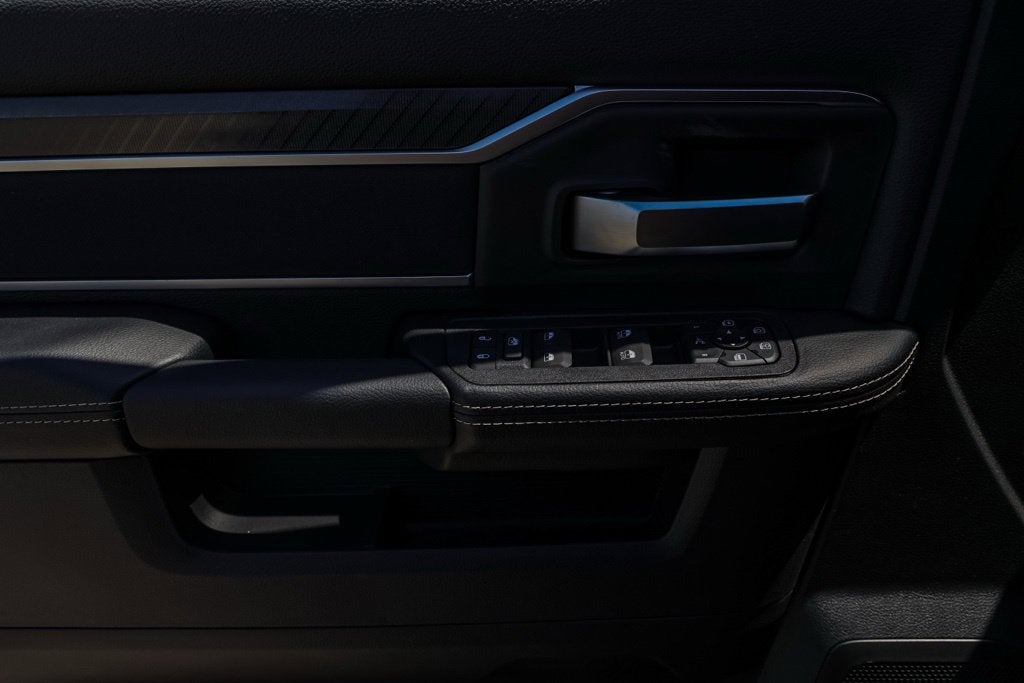 2027 RAM 2500 Big Horn Night Edition