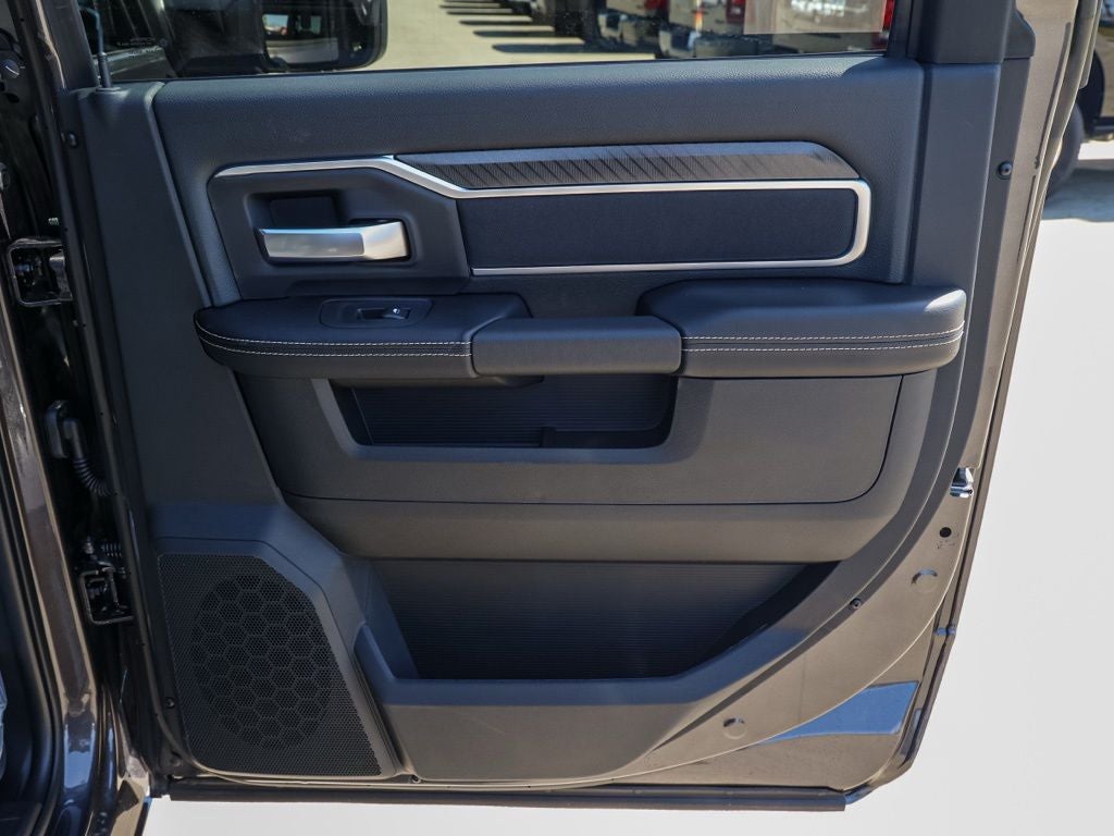 2026 RAM 3500 Big Horn Sport Appearance