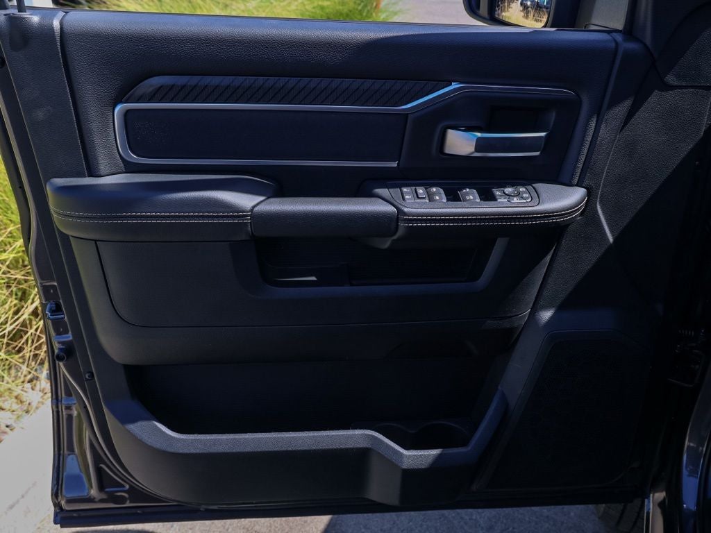 2026 RAM 3500 Big Horn Sport Appearance