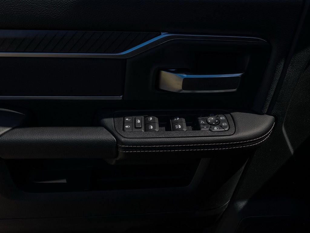 2026 RAM 3500 Big Horn Sport Appearance