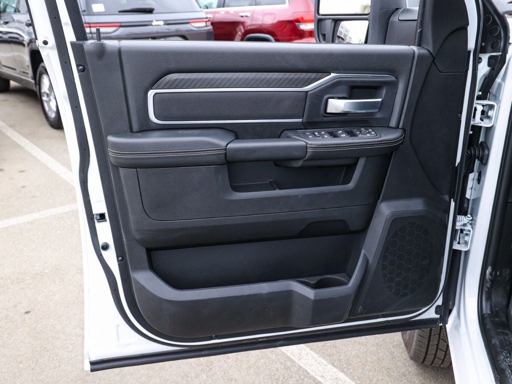 2026 RAM 3500 Big Horn Night Edition