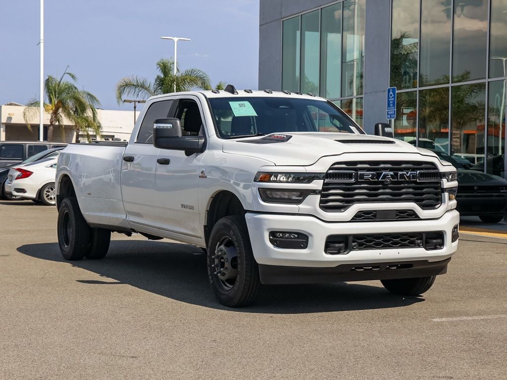 2026 RAM 3500 Big Horn Sport Appearance