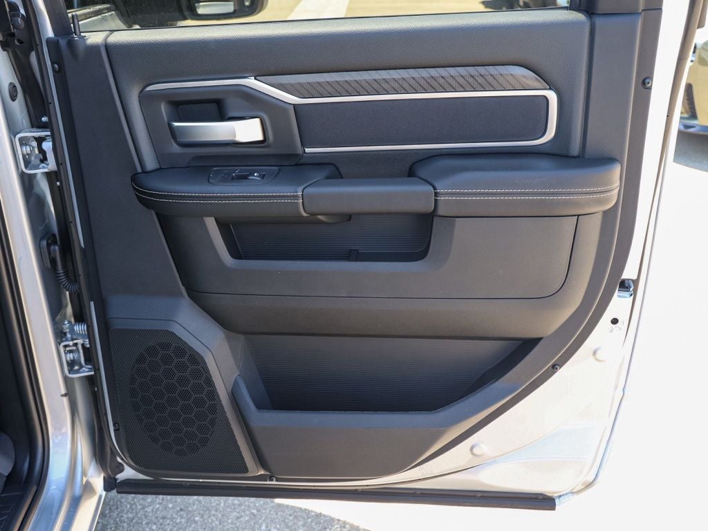 2026 RAM 3500 Big Horn Sport Appearance