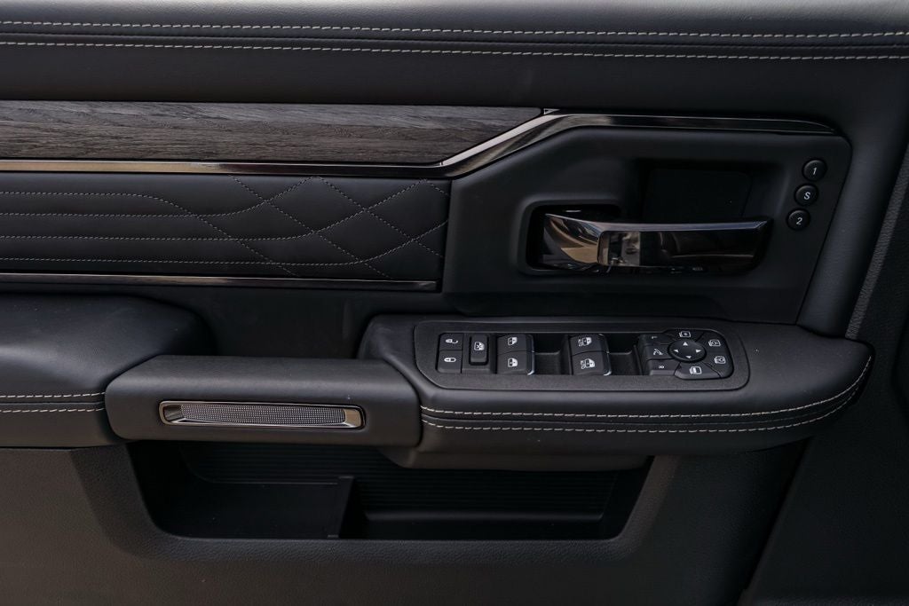2026 RAM 3500 Limited Night Edition