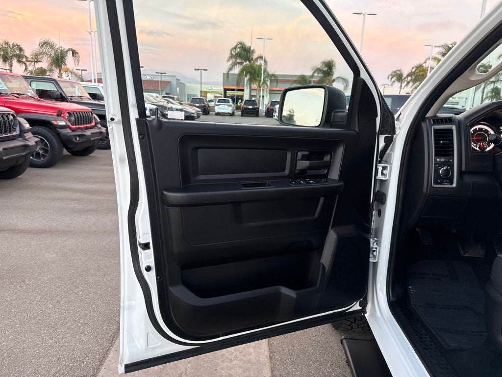 2021 RAM 1500 Classic Tradesman