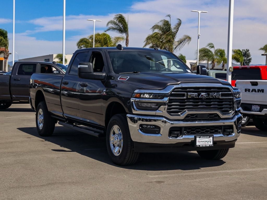2026 RAM 2500 Tradesman Crew Cab 4x4 Longbox