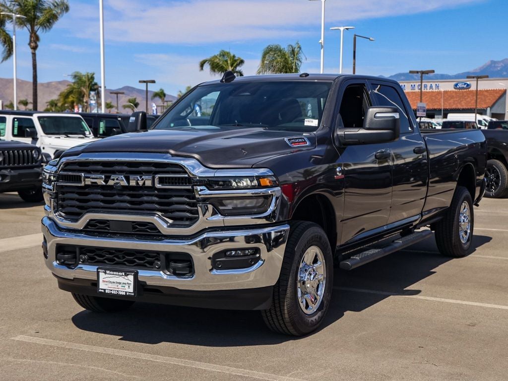 2026 RAM 2500 Tradesman Crew Cab 4x4 Longbox