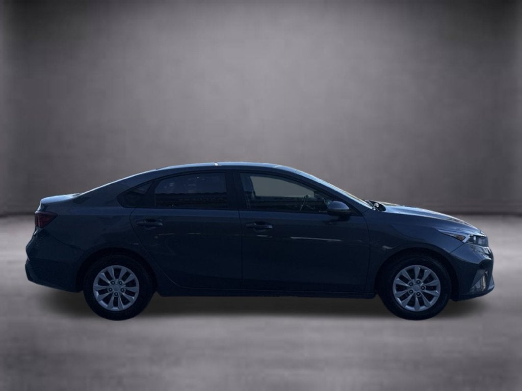 2023 Kia Forte LX