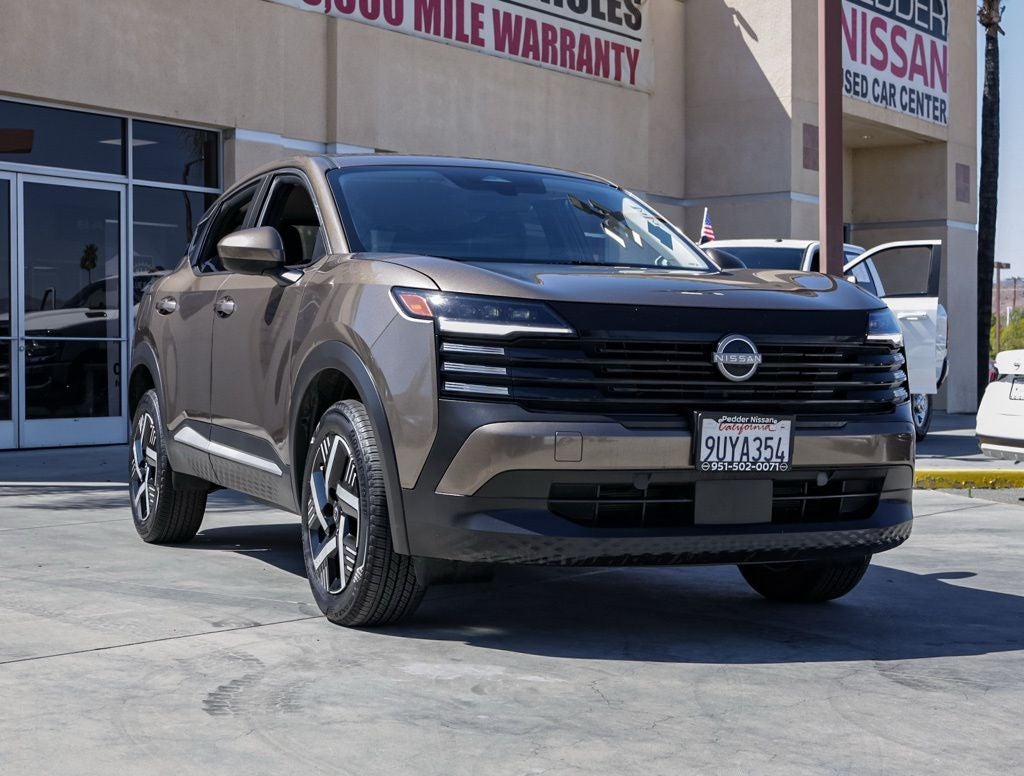 2025 Nissan Kicks SV