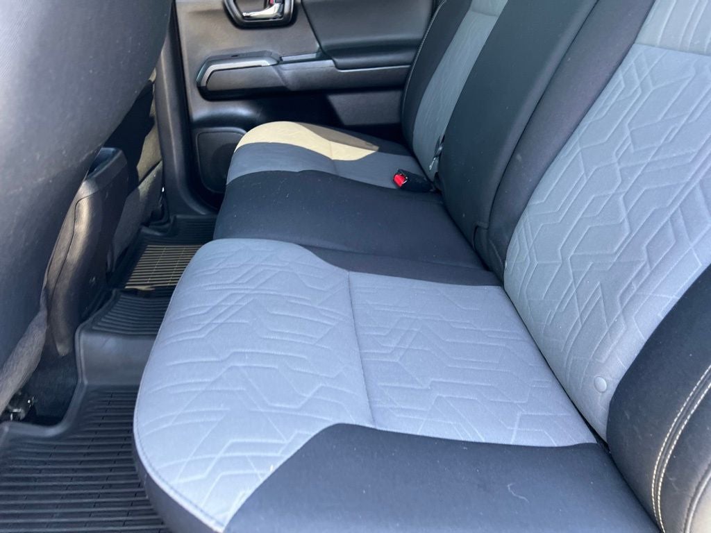 2022 Toyota Tacoma TRD Off-Road V6