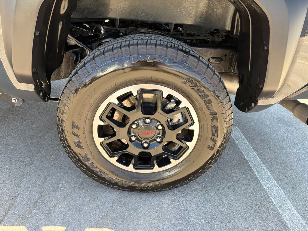2025 Toyota Tacoma Hybrid TRD Off Road