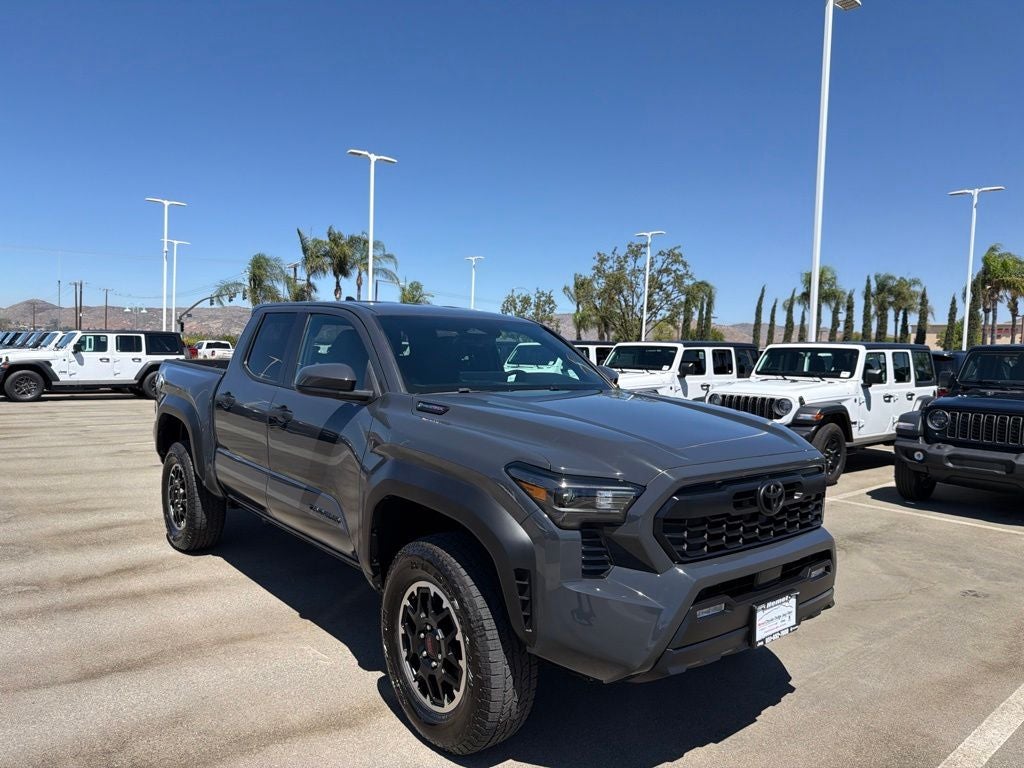 2025 Toyota Tacoma Hybrid TRD Off Road