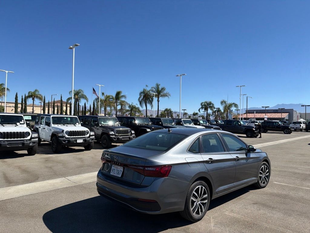 2025 Volkswagen Jetta 1.5T SE