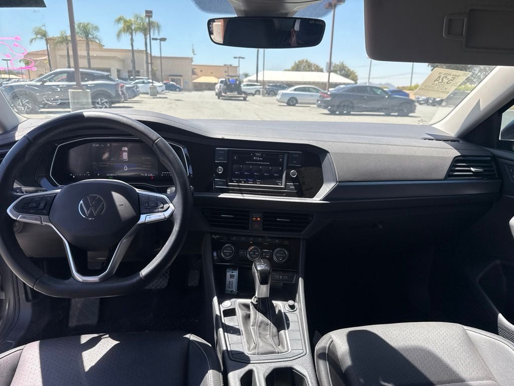 2024 Volkswagen Jetta 1.5T SE