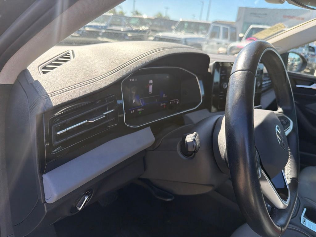 2025 Volkswagen Jetta 1.5T SE