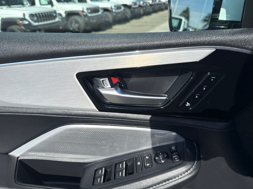 2025 Acura MDX Technology Package