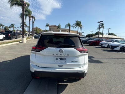 2024 Nissan Rogue SV
