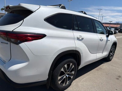 2021 Toyota Highlander Hybrid XLE