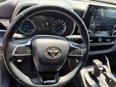 2021 Toyota Highlander Hybrid XLE
