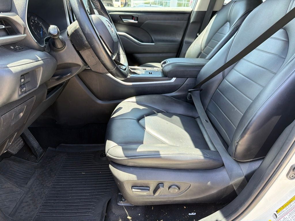 2021 Toyota Highlander Hybrid XLE