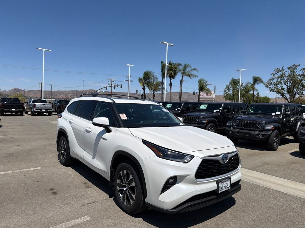 2021 Toyota Highlander Hybrid XLE