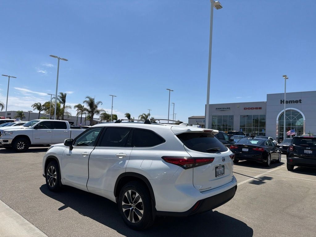 2021 Toyota Highlander Hybrid XLE