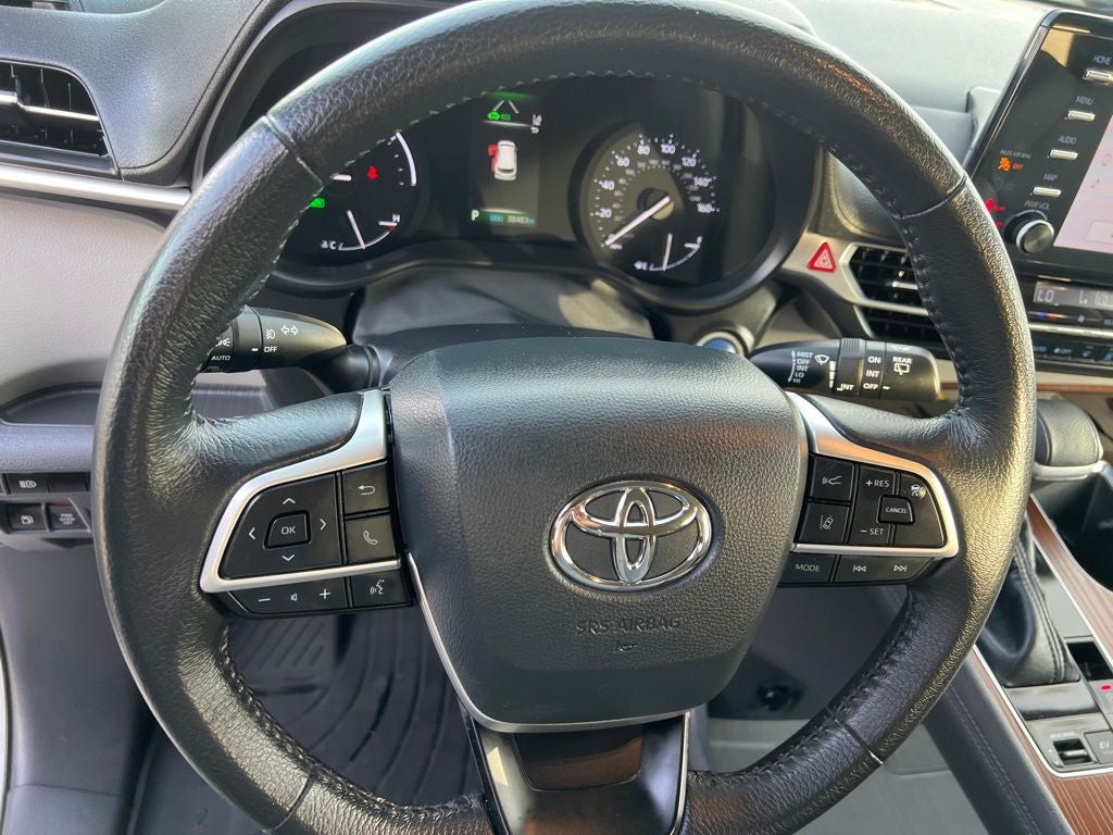 2022 Toyota Sienna XLE