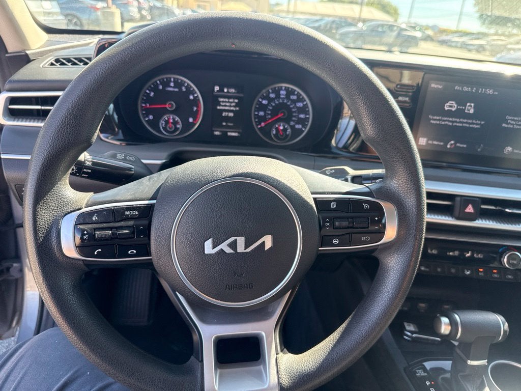 2022 Kia K5 LXS