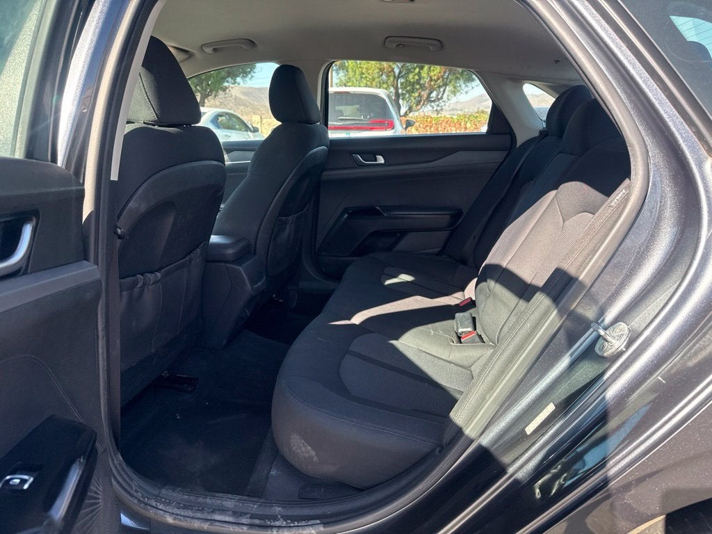 2022 Kia K5 LXS
