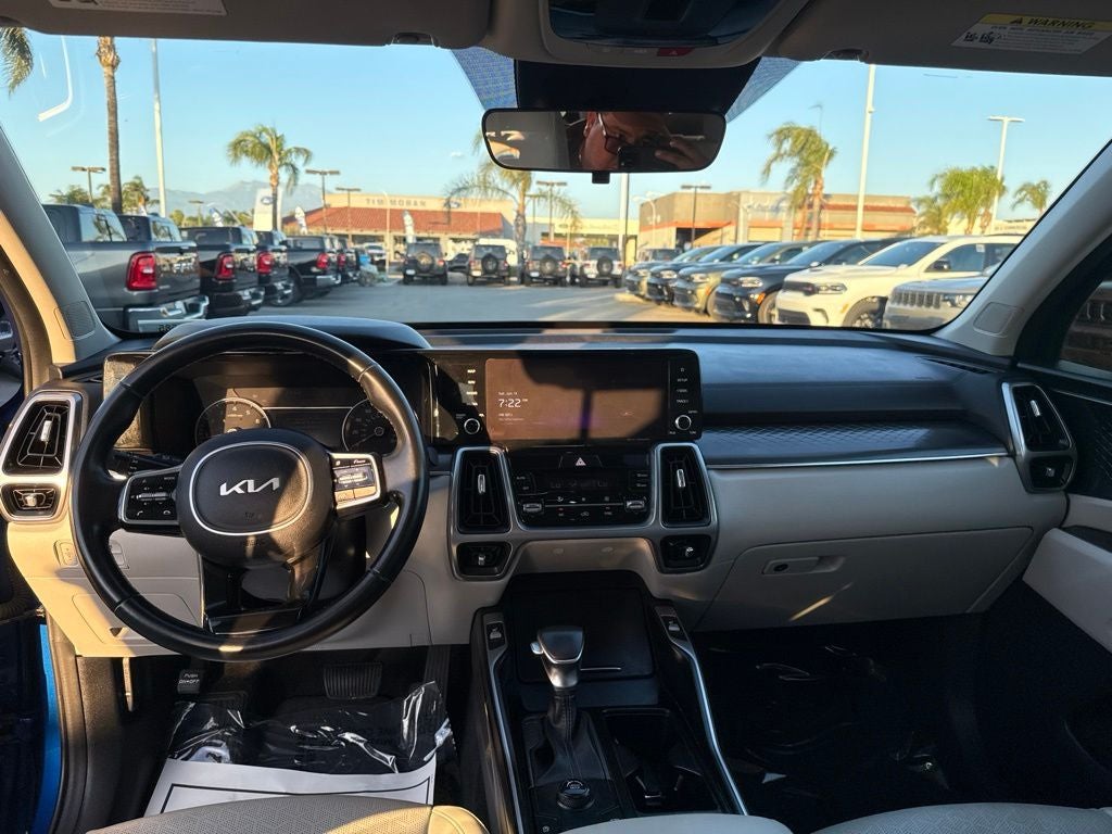 2023 Kia Sorento S