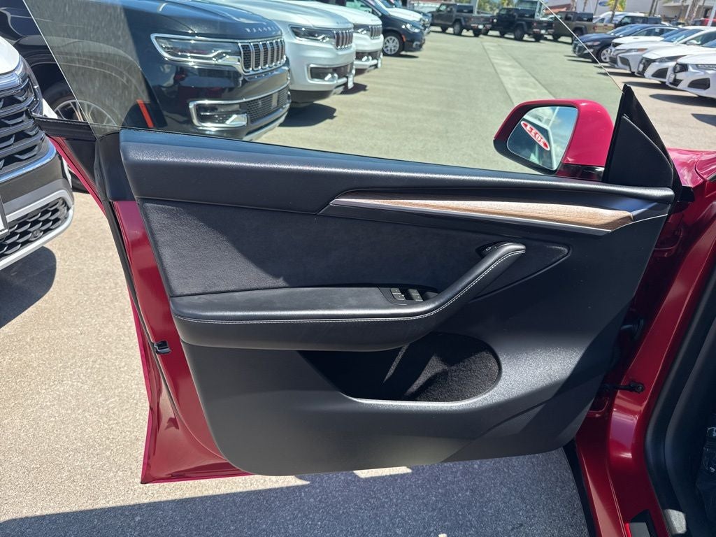 2024 Tesla Model Y Long Range