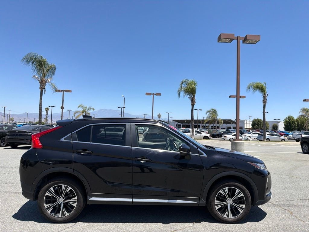 2020 Mitsubishi Eclipse Cross SE
