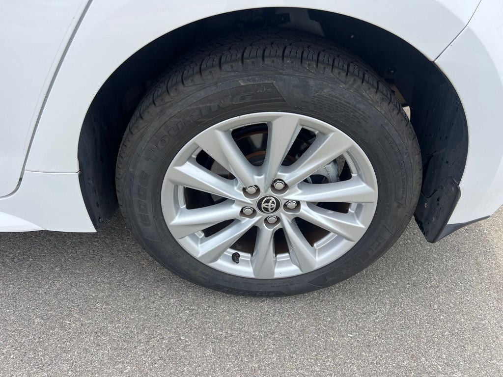 2023 Toyota Corolla Hatchback SE