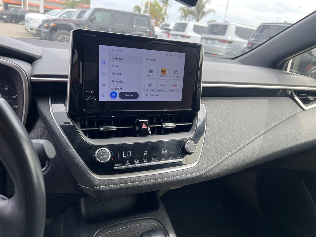 2023 Toyota Corolla Hatchback SE