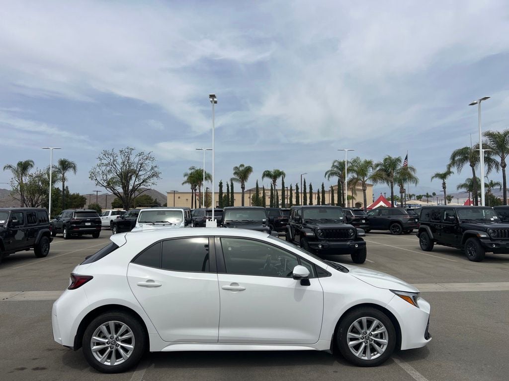 2023 Toyota Corolla Hatchback SE