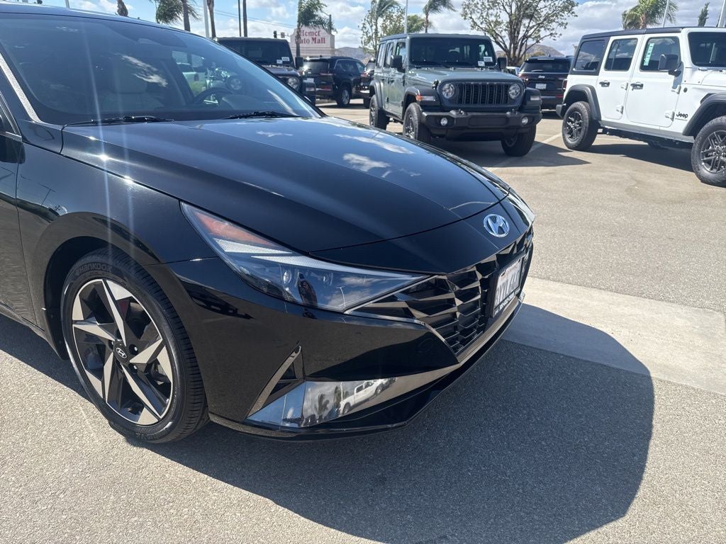 2022 Hyundai Elantra Limited