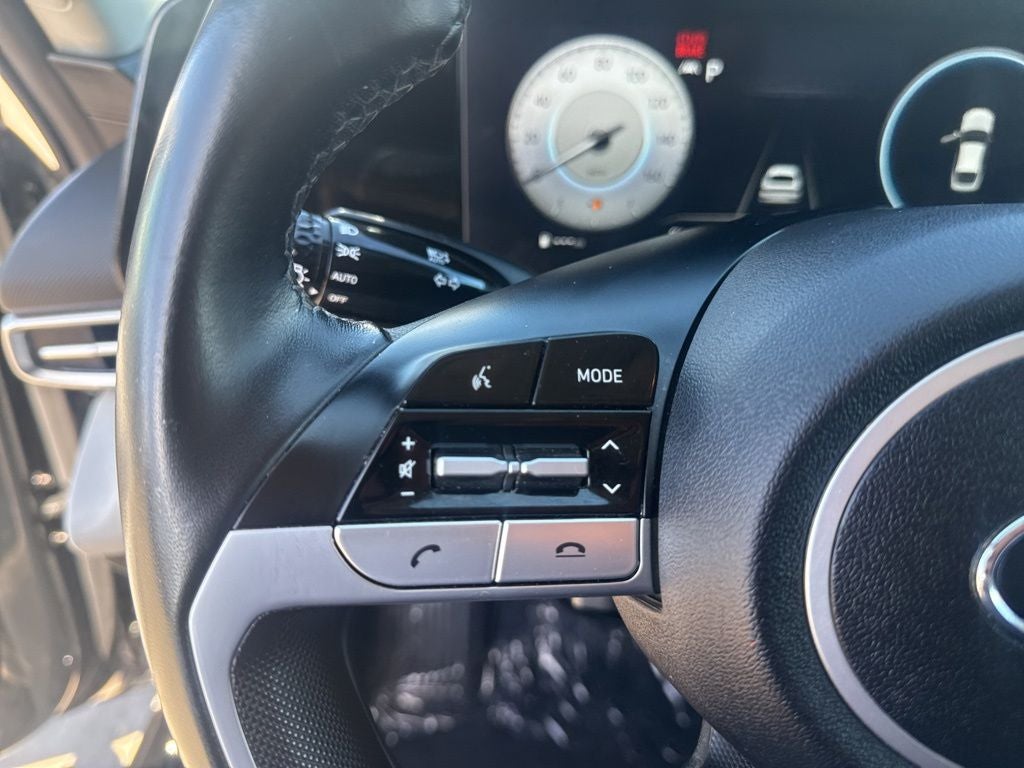 2022 Hyundai Elantra Limited