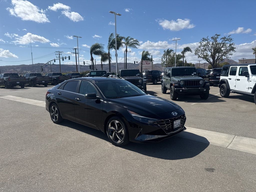 2022 Hyundai Elantra Limited