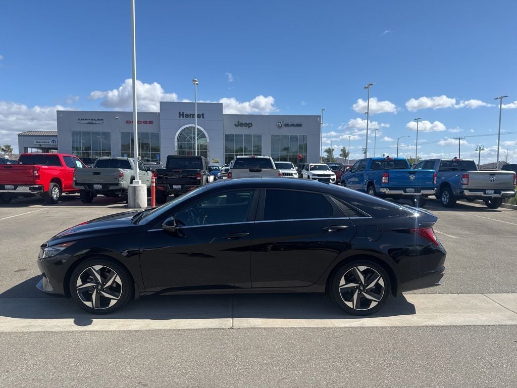 2022 Hyundai Elantra Limited