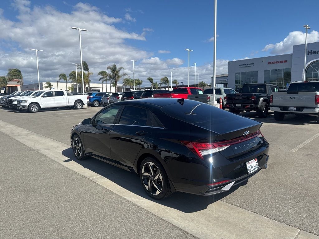 2022 Hyundai Elantra Limited