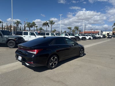 2022 Hyundai Elantra Limited